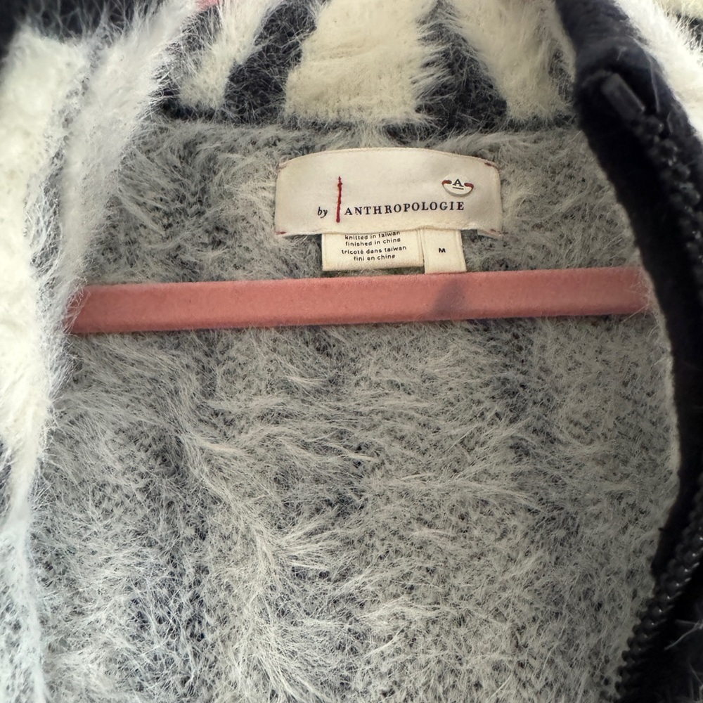 Striped White & Black V-Neck Fuzzy Sweater - Picture 3 of 4